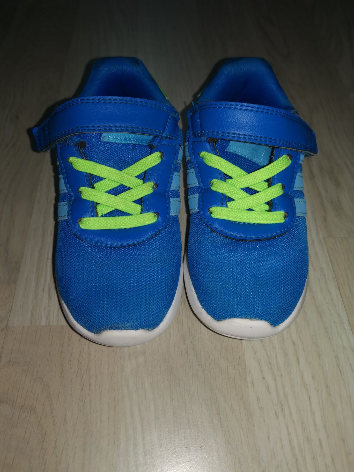 Маратонки adidas 25,5 номер
