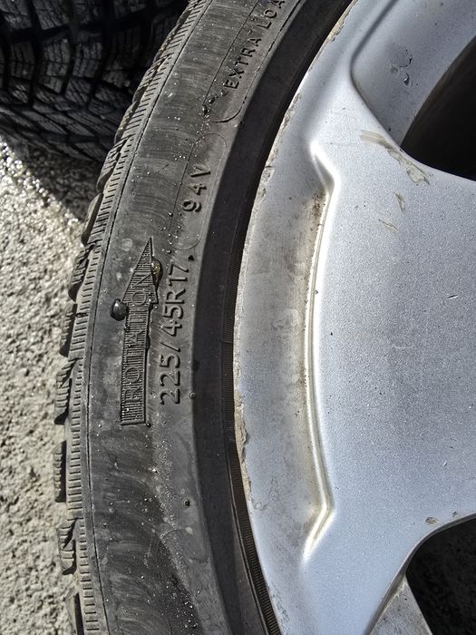 Продавам джанти за ауди а3 8п 17ки