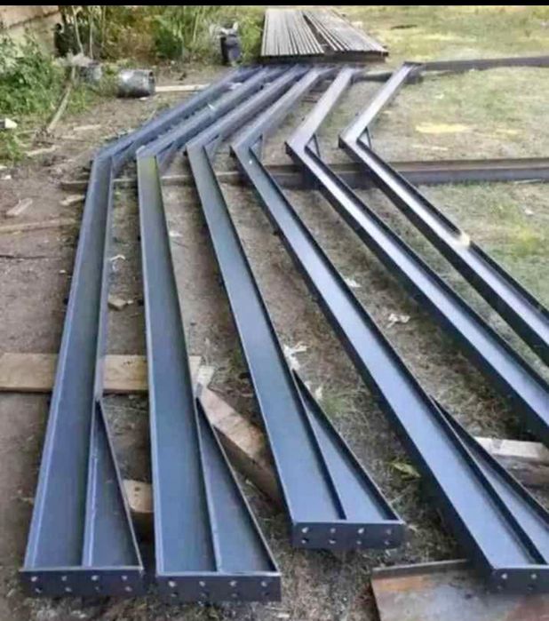 hala metalica 10 m cu 30 m cu 5 m