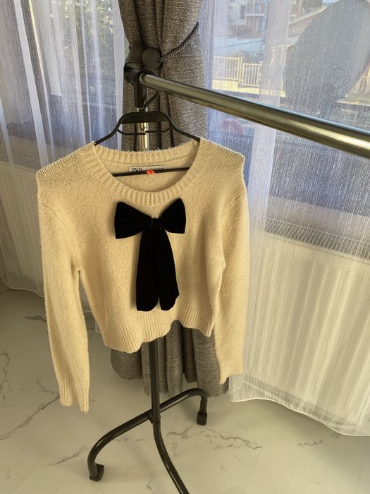 Дамски пуловери