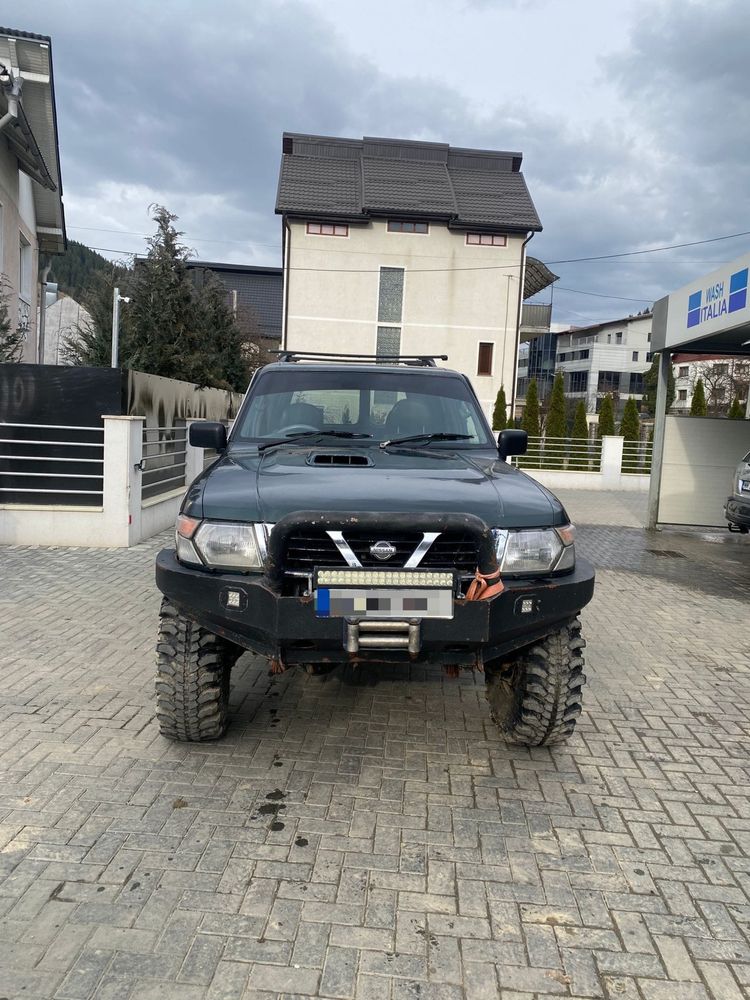 Nissan patrol y61 lung autoutilitara