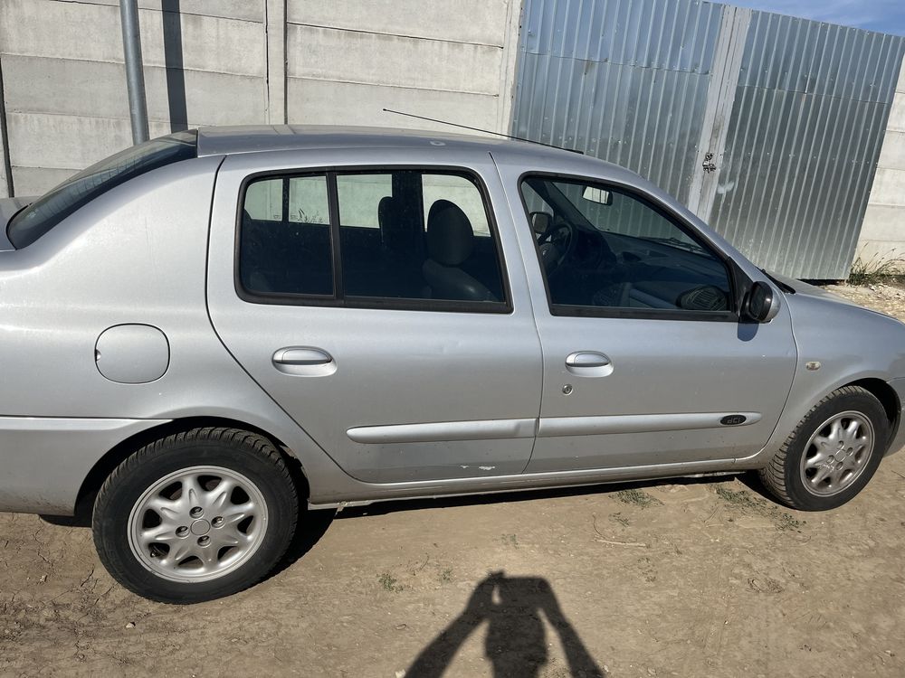 Dezmembrez Renault Clio Symbol 1.5 2005-2009