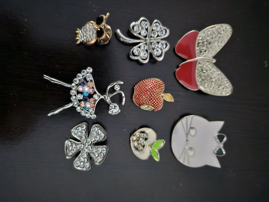 Set brose 8 bucati , 20 lei tot setul