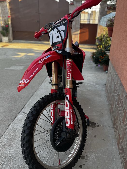 Продавам Honda crf250r 2020