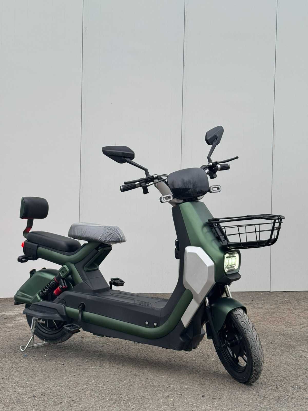 Електрически скутер-мотопед Infinity GT-1000 1200W - Army Green