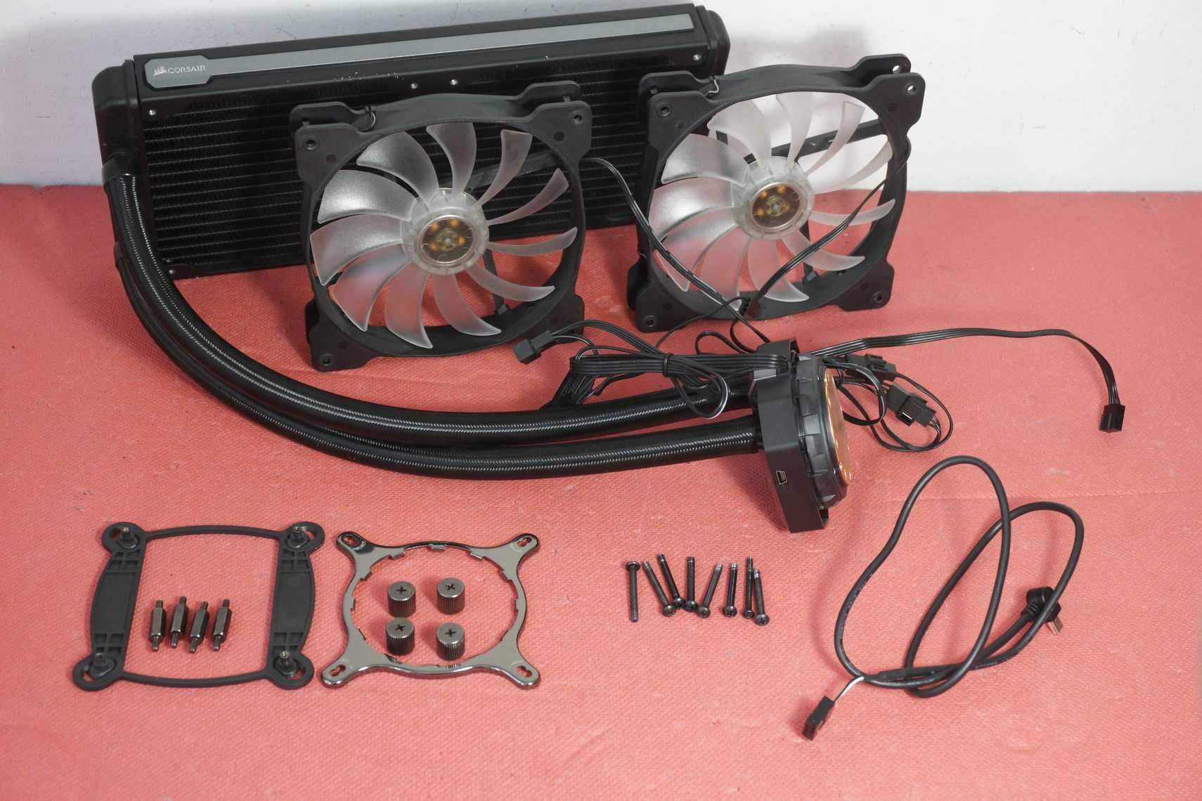 AIO Водно охлаждане Corsair 280mm !!Нуждае се от сервизиране!!/Вкл.ДДС