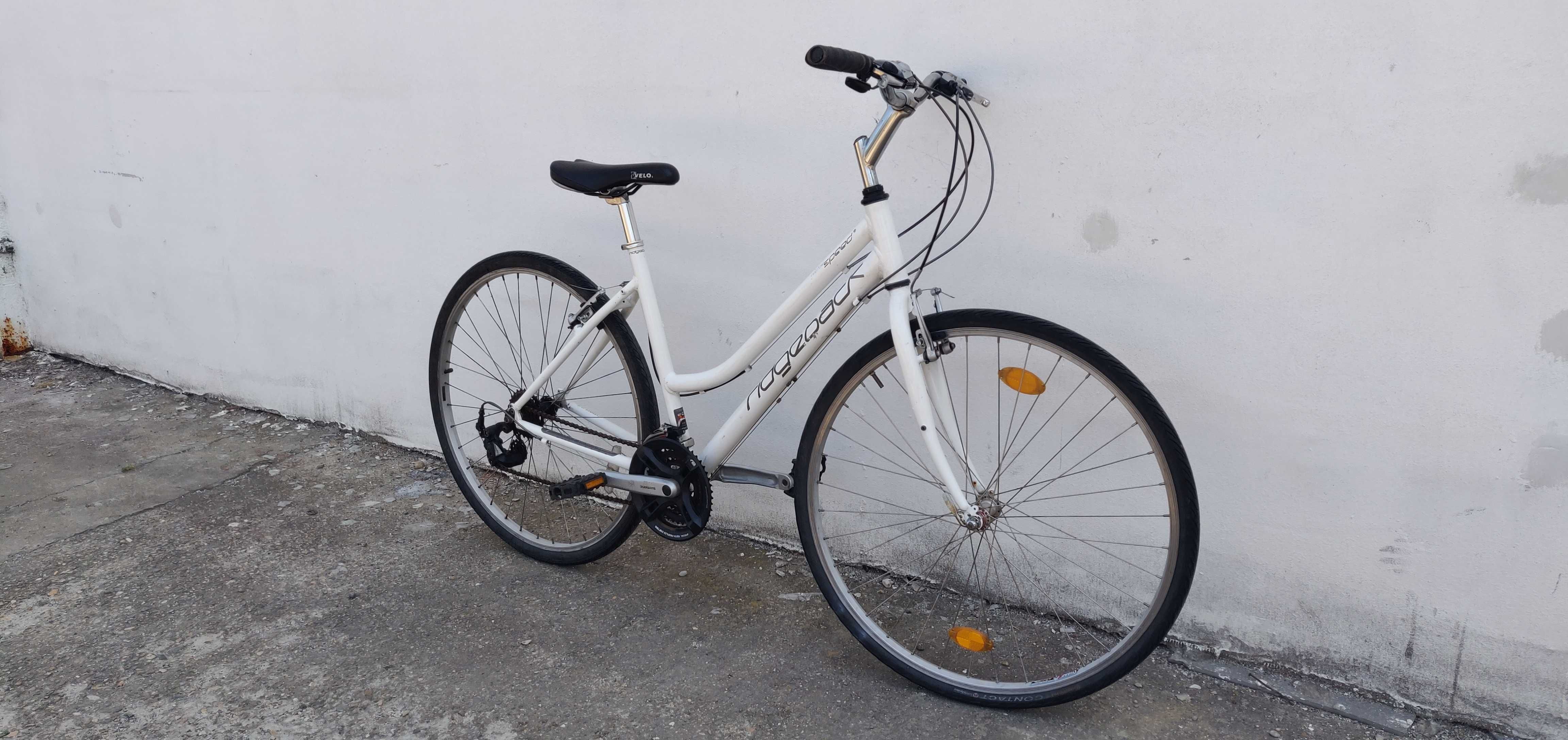 Bicicleta de femei cu roti de 28 inch cadrul de aluminiu