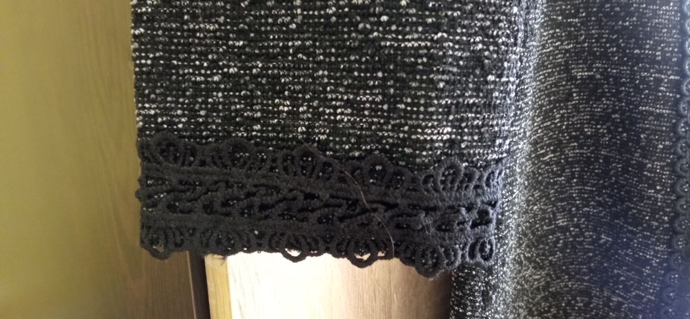 Елегантна рокля в сиво