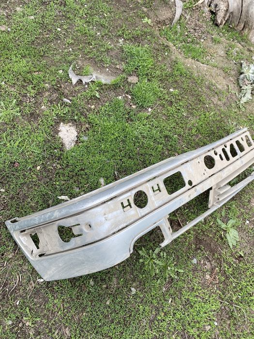 Кусок бампера лупарик 210