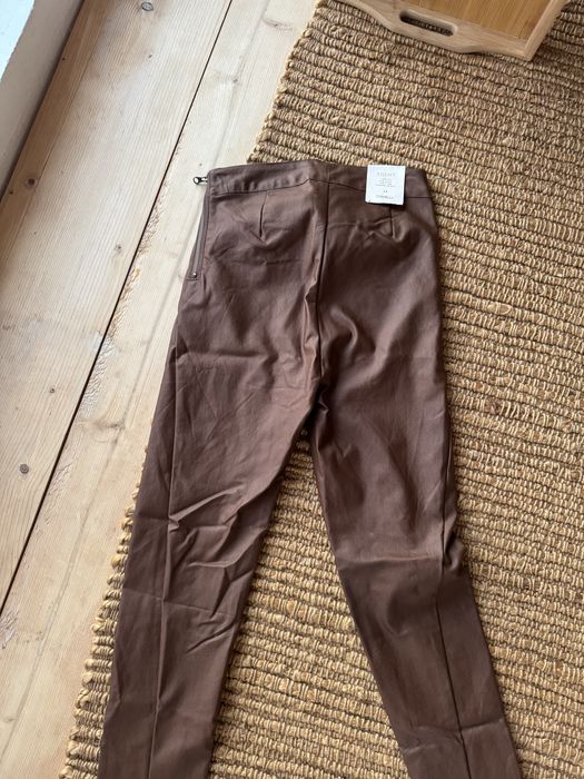 Нов кожен клин XS