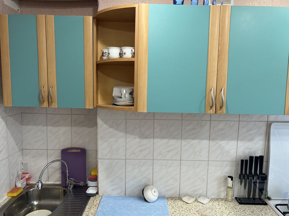 Продам кухню