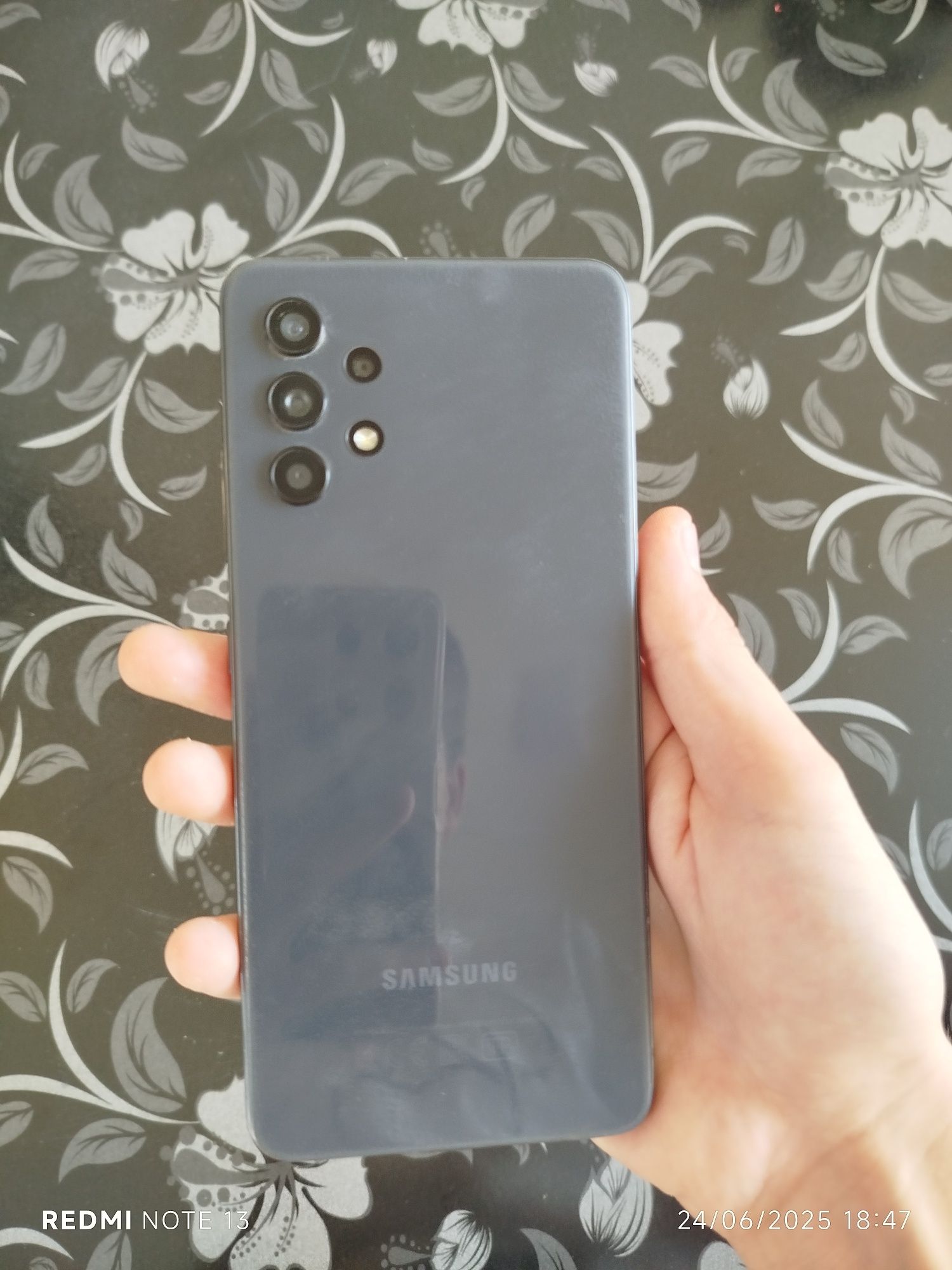 SAMSUNG Galaxy A32