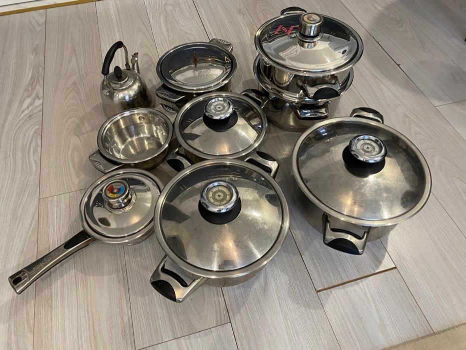 Набор кастрюль 15000 тенге