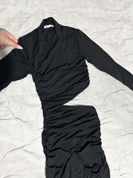 Дълга рокля ZARA