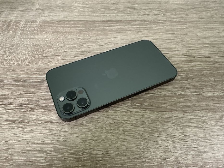  iPhone 12 Pro ••256GB•• //iOS 26.0.1// „Graphite“ 