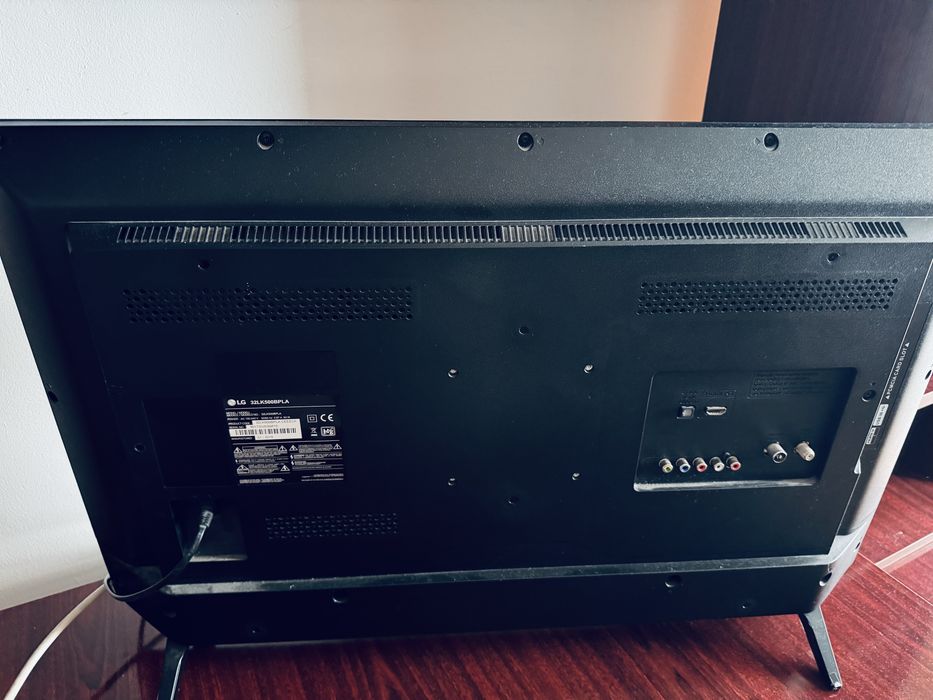 Televizor LG 80’ HD