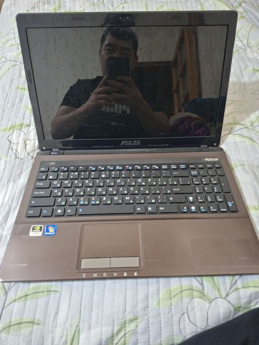 Ноутбук АСУС notebook Asus 6/512. Intel pentium. NVIDIA 2GB