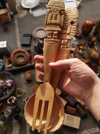 Vand lingura +furculita sculptate din lemn