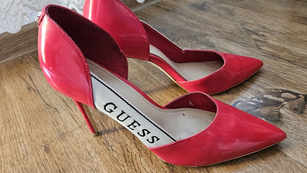 Pantofi Guess rosi