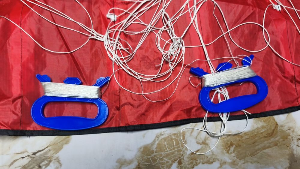 Хвърчило  кайт с две въжета