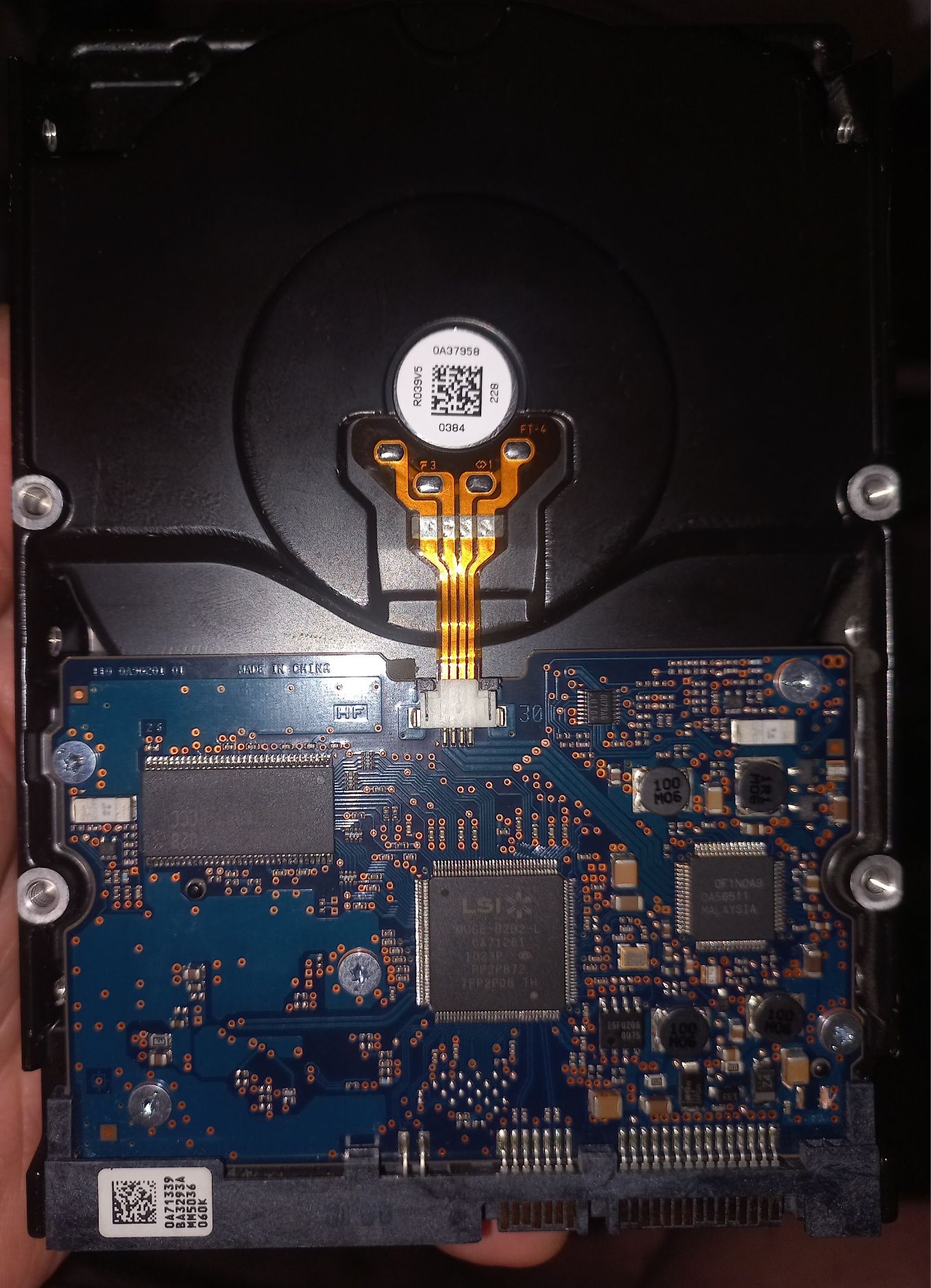 Hard disk Hitachi, 2TB terra,sata3, testat, se vinde cu proba