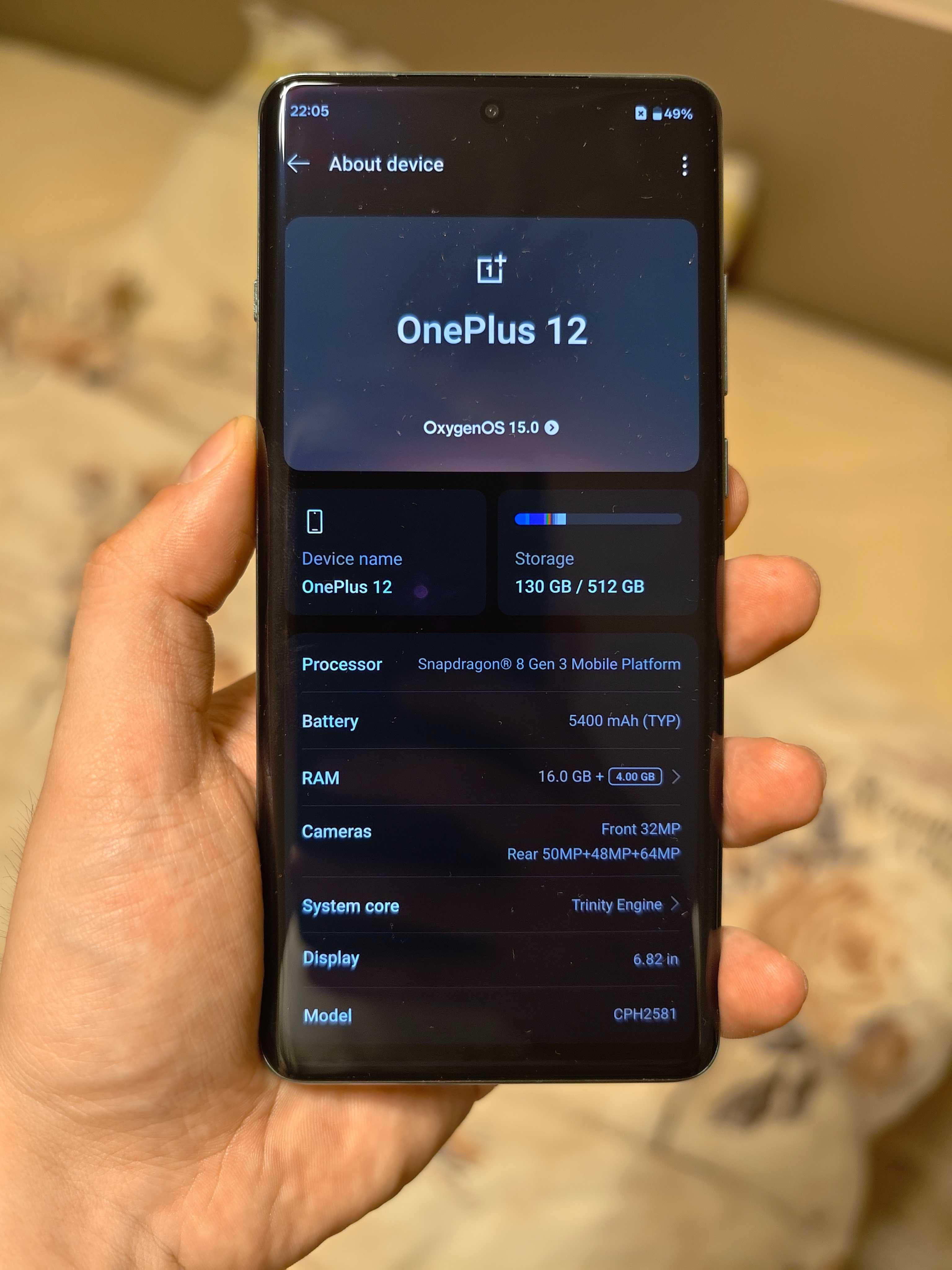 OnePlus 12 16/512 много запазен в гаранция