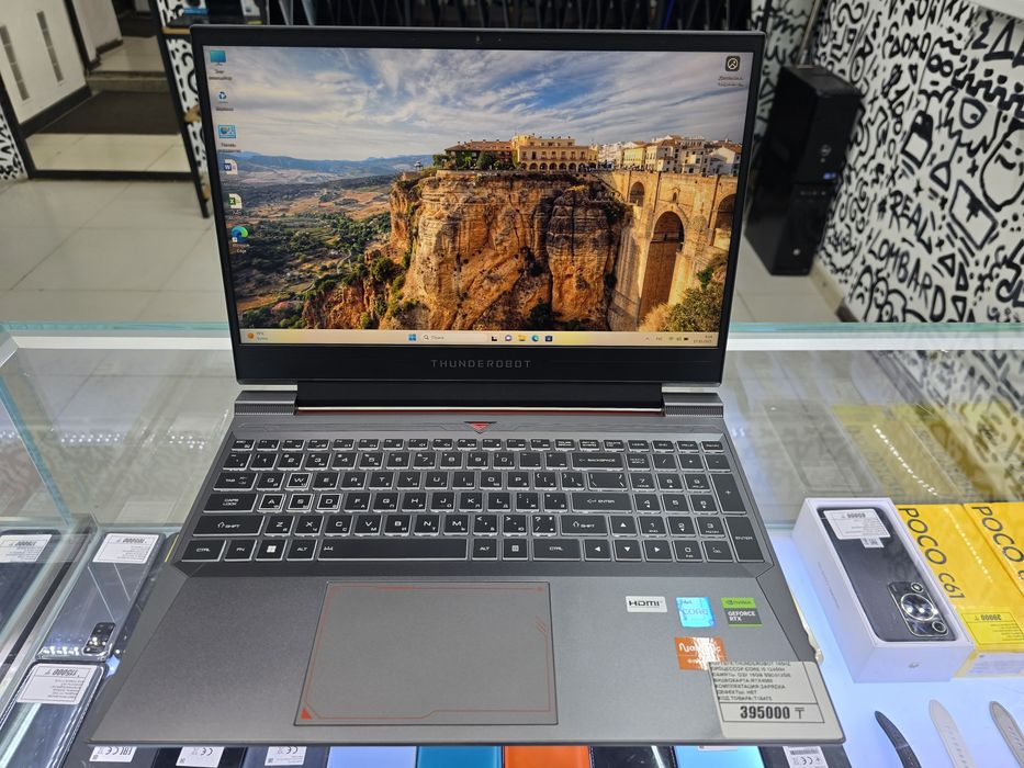 Ноутбук Thunderobot core i5 12450H озу 16gb ssd512gb rtx4060 8gb