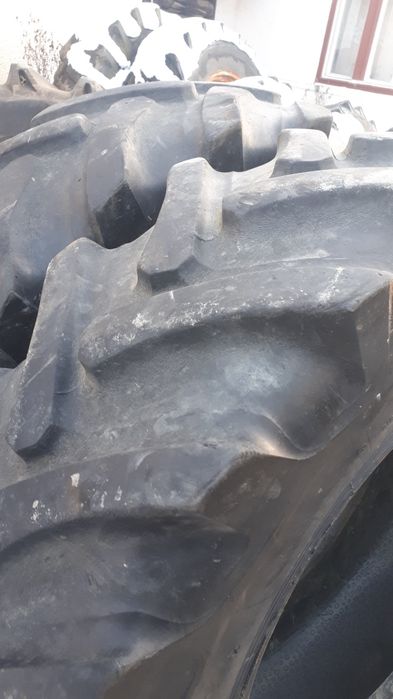 Cauciucuri tractor Fiat 550 14,9R26