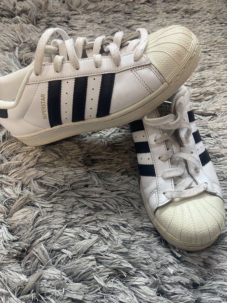 Adidasi SUPERSTAR 39 1/3