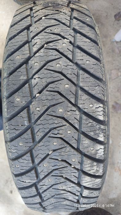 Продам шины зимние