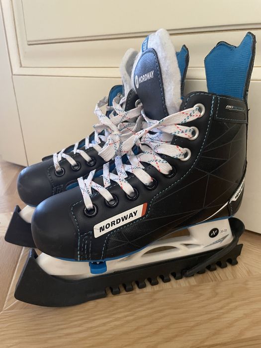 Детские коньки размер 30-33