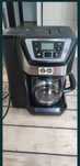 Cafetiera cu rasnita Russell Hobbs
