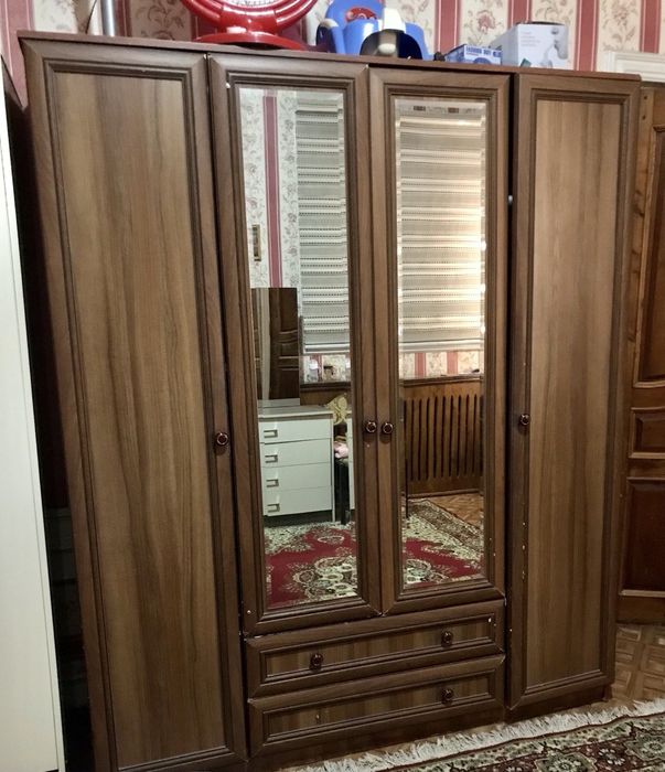 Шифоньер бельевой