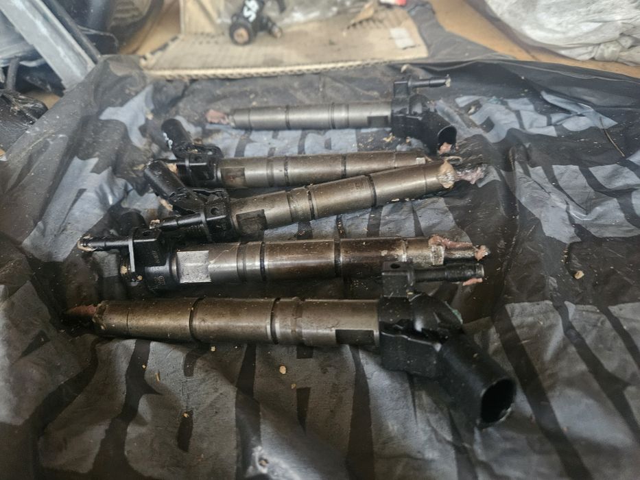 Injectoare Mercedes 3000 Diesel Euro 4