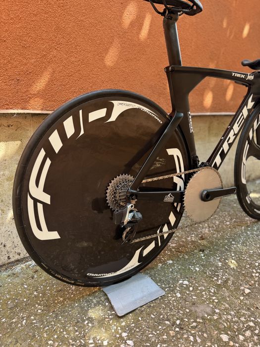 Карбонов велосипед Trek Speed Concept 9.9