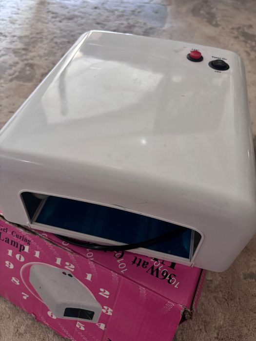 Лампа для маникюра