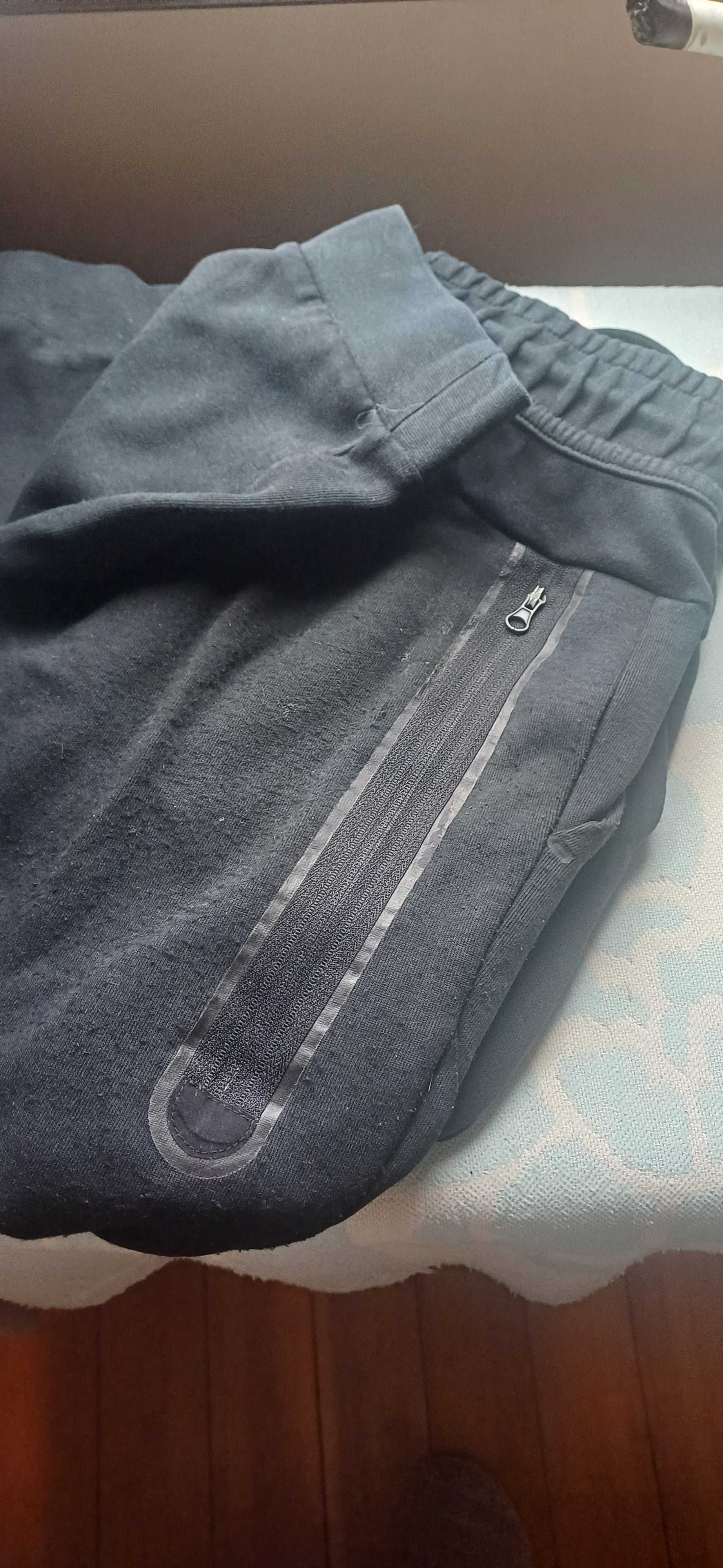 Nike tech за 10-12г.Оригинален!
