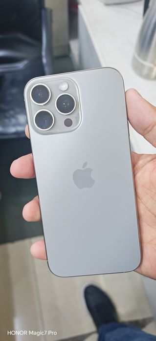 iPhone 16 Pro Max 512 LLA Батарея-99%