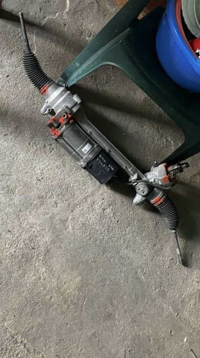 Vand caseta directie bmw f30 f20 f23