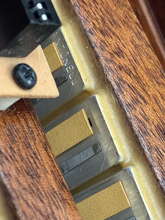 Acordeon Italian BARO cu 96 de basi cu cassotto 3+2