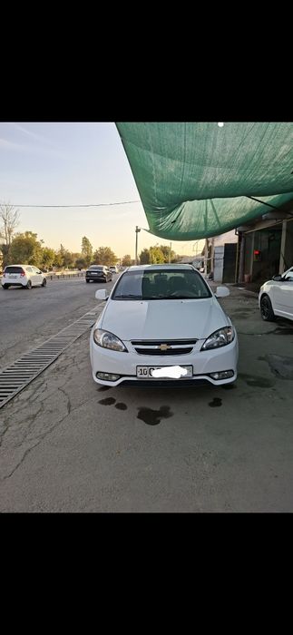 Chevrolet Jentra