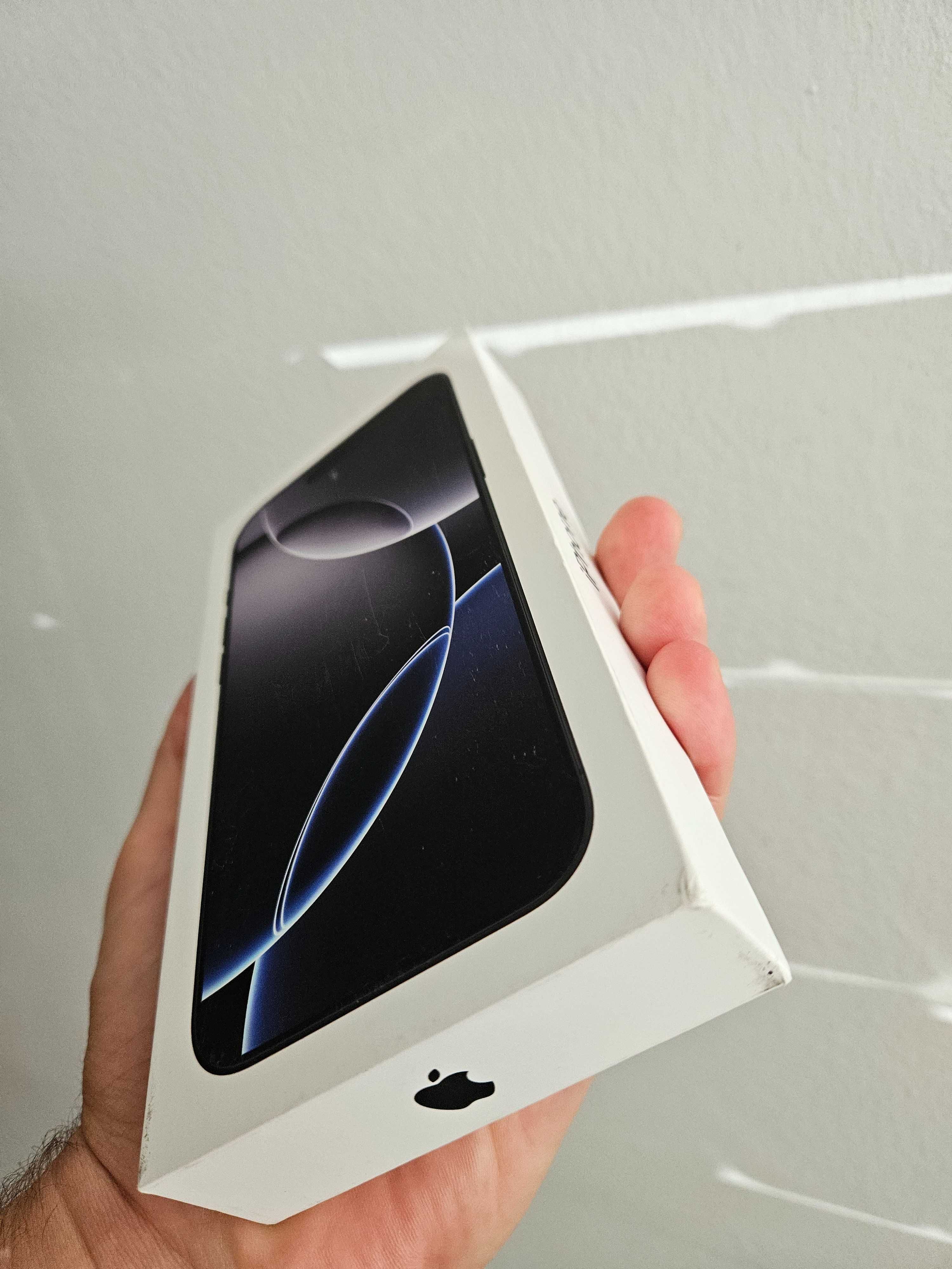 IPhone 16 Pro Max, 256Gb, sigilat la cutie.