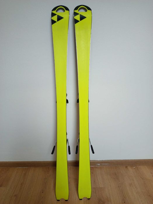 Schi-uri 130 cm Fischer