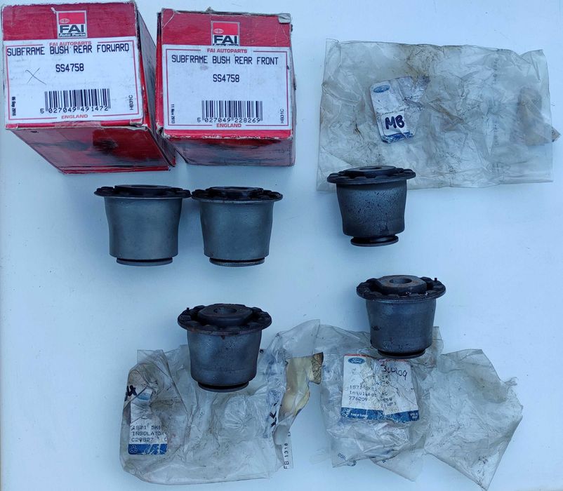 Оригинални тампони за заден мост на Форд Мондео Мк3, 1404976 и 1404977