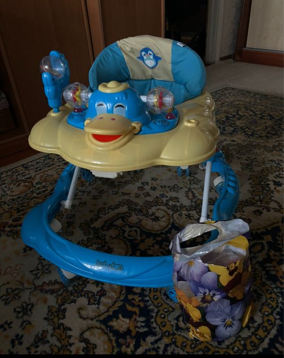 Продам детские ходунки