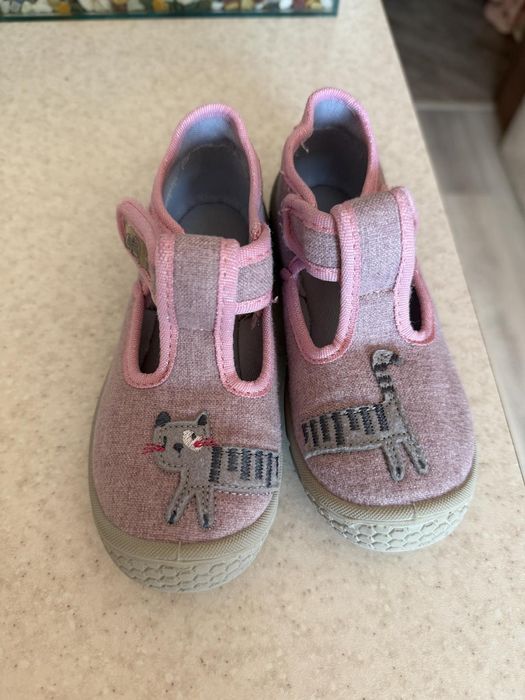 Пантофи Befado..