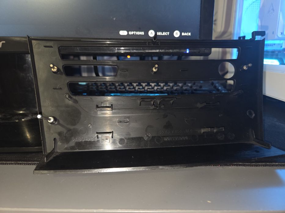 BMW E90 CCC панел.