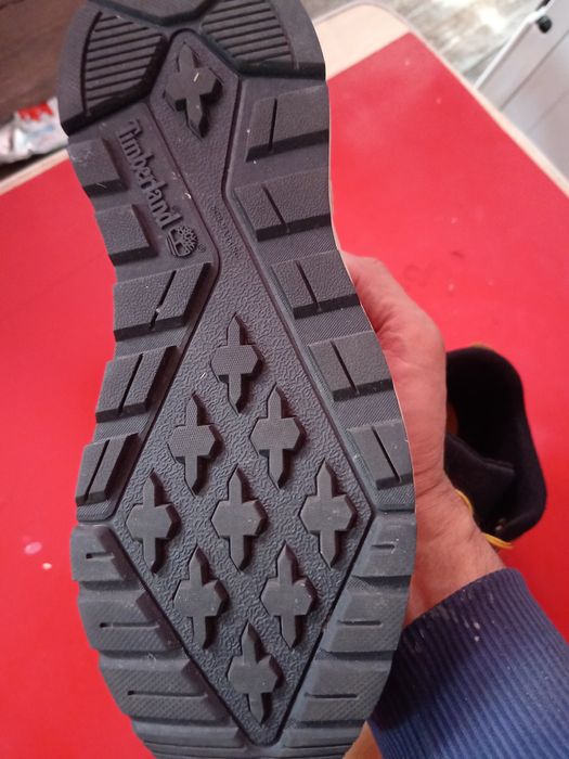 Vând ghete timberland Nr 39