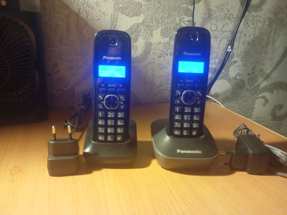 Продам домашний телефон Panasonic