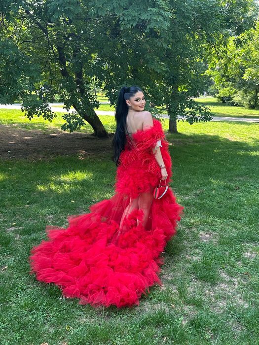 Официална бутикова рокля